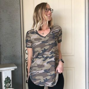 Camo tee